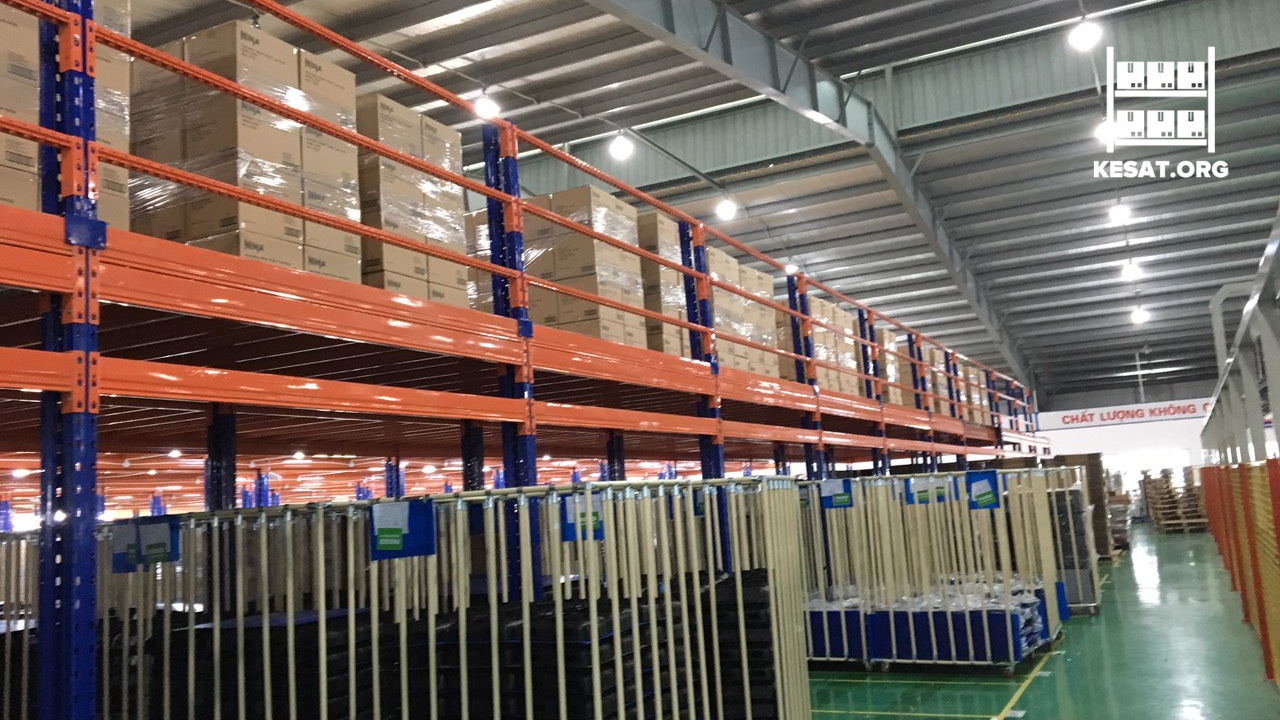 Sàn tầng lửng và những ứng dụng cần biết trong công nghiệp 3 Sàn tầng lửng và những ứng dụng cần biết trong công nghiệp (2)