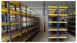 kệ v lỗ không bắt vít trong kho