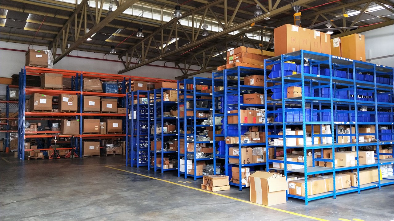 Kệ Trung Tải Chịu Lực Tốt Tối Ưu Hóa Lưu Trữ 6 kho hàng công nghiệp với kệ trung tải