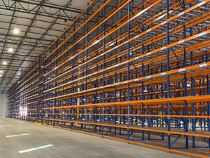 sử dụng kệ sắt công nghiệp an toàn
