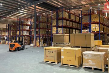 kệ selective pallet trong kho lưu trữ